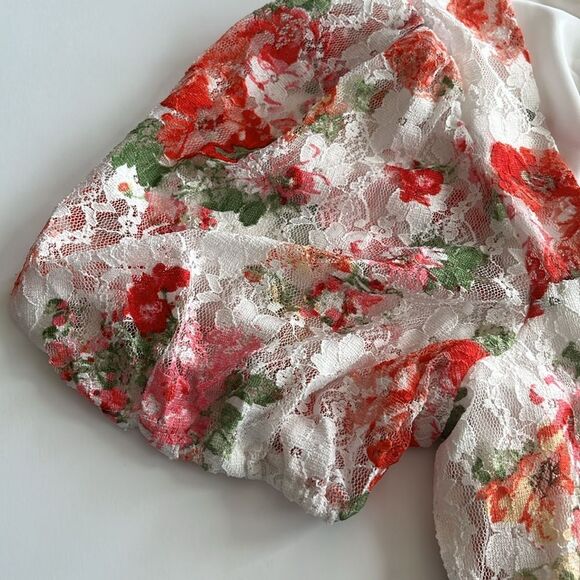 Tash and Sophie square neck floral lace mini dress - Picture 6 of 8